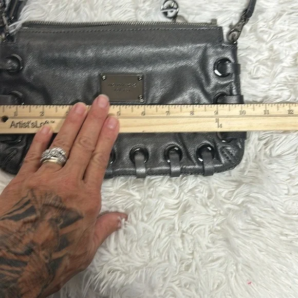 Micheal Kors Grey Metallic Wristlet- Bag - Picture 9 of 10